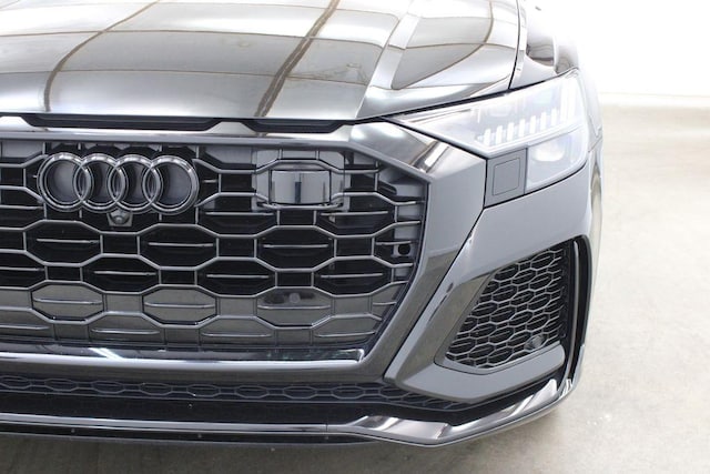 2023 Audi RS Q8 Base - Photo 8