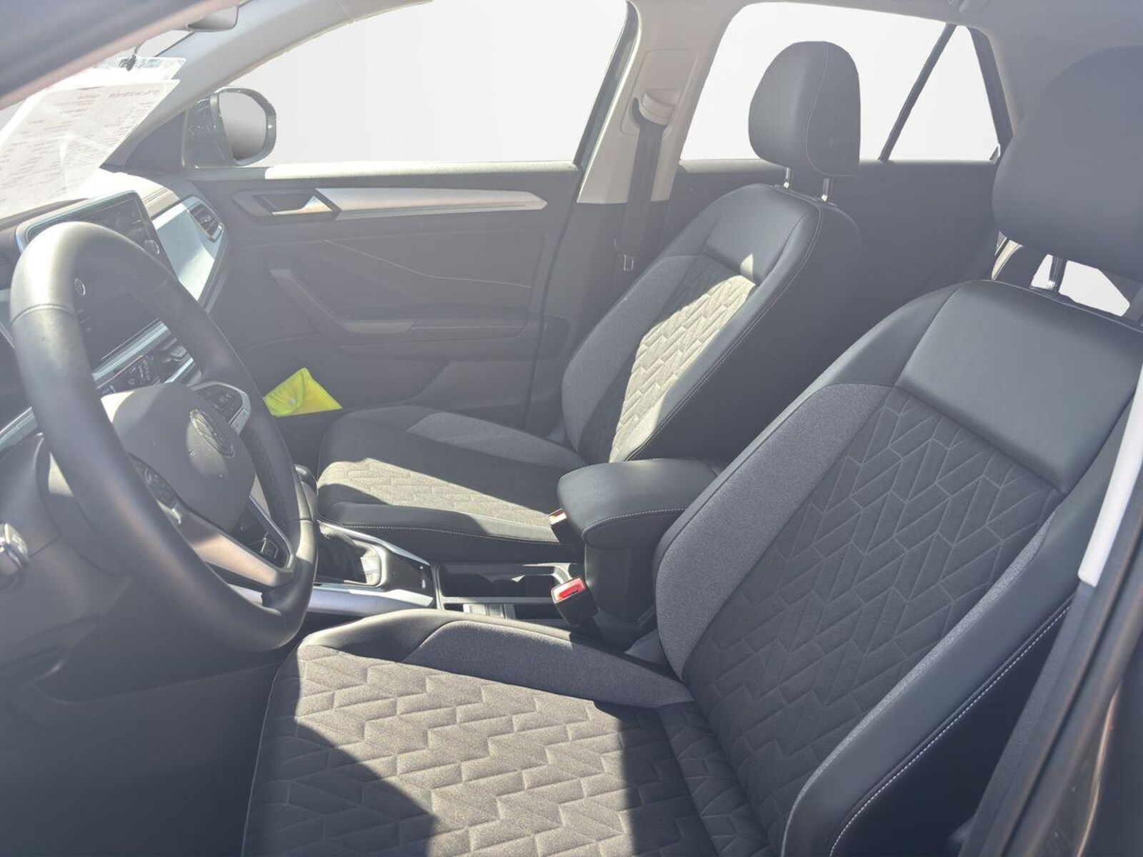 Volkswagen T-Roc – Bild 10