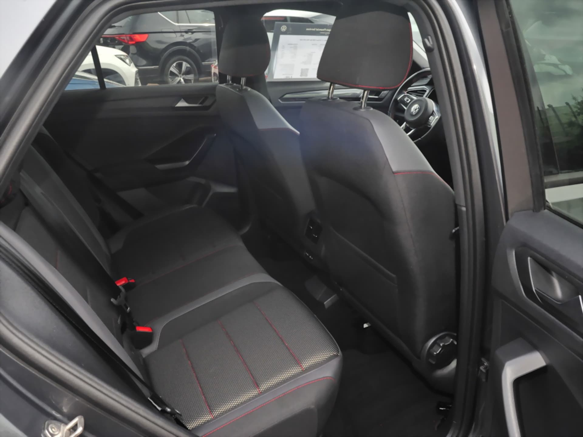 Volkswagen T-Roc Sport