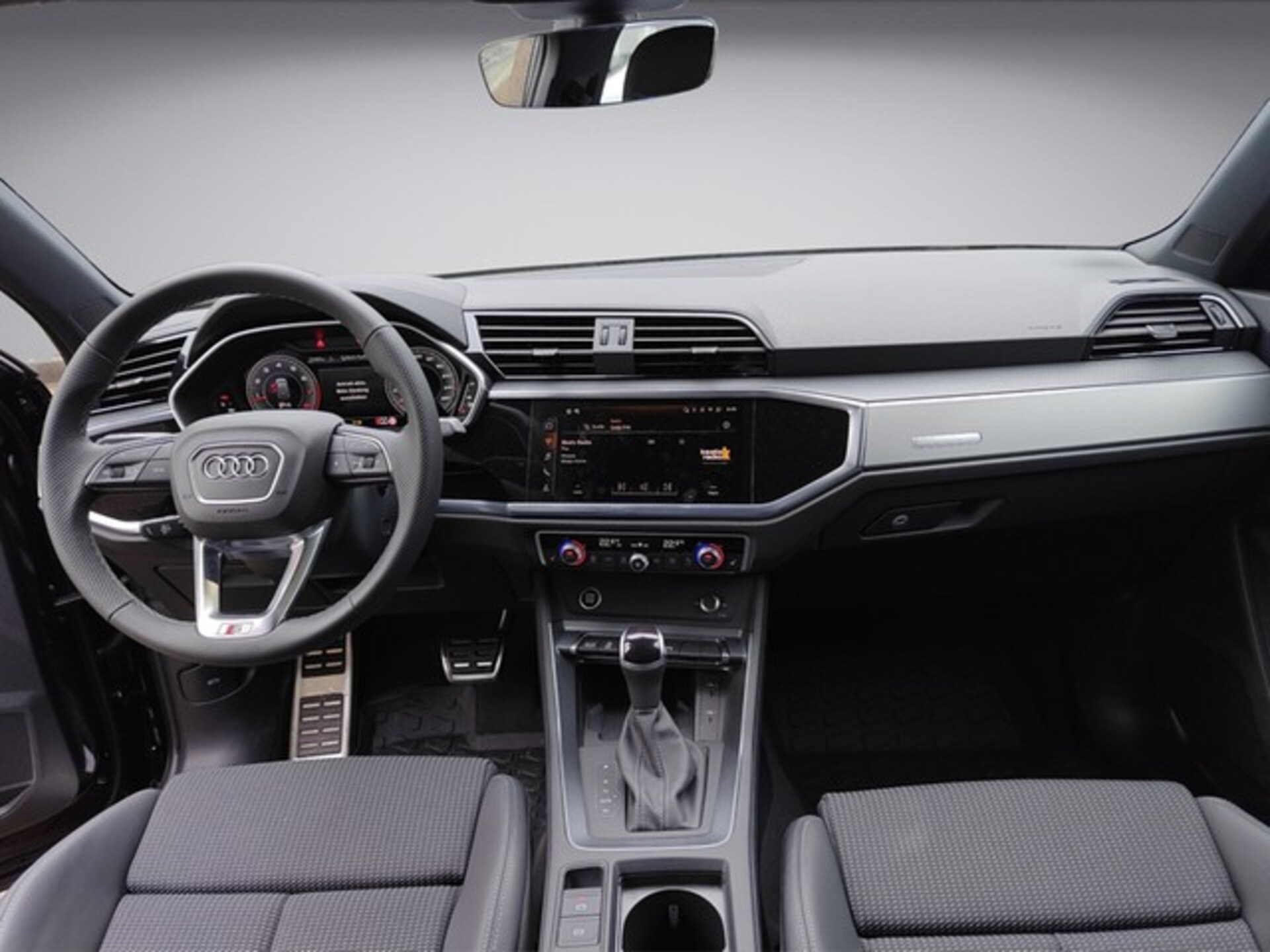 Audi Q3 SUV S line