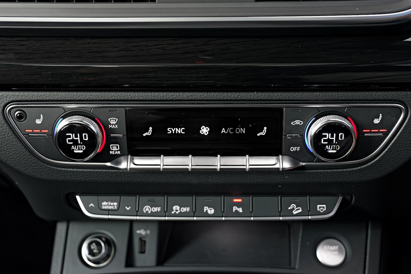 Image about Audi Q5 sport 40 TDI quattro S tronic