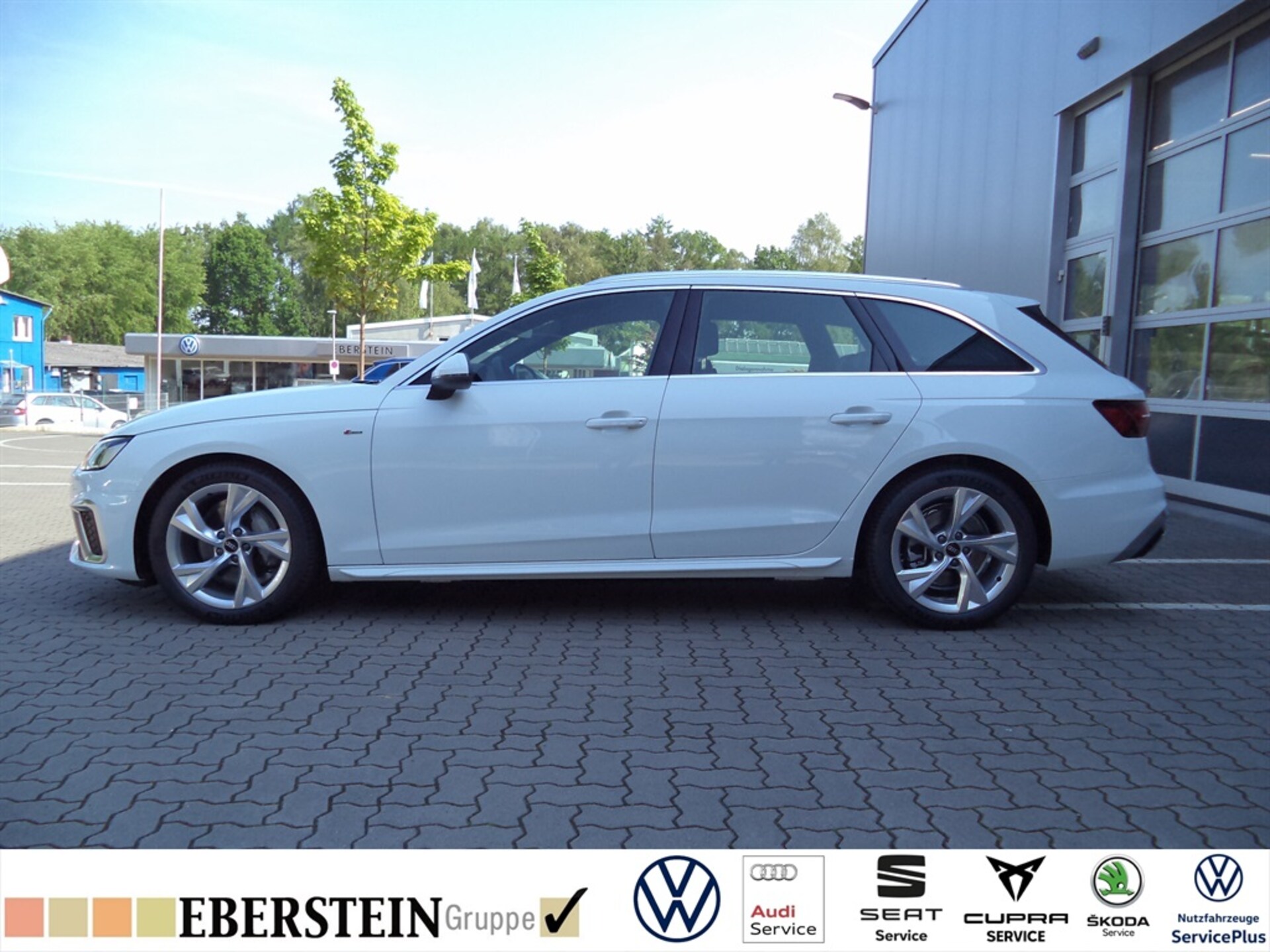 Audi A4 Avant S line