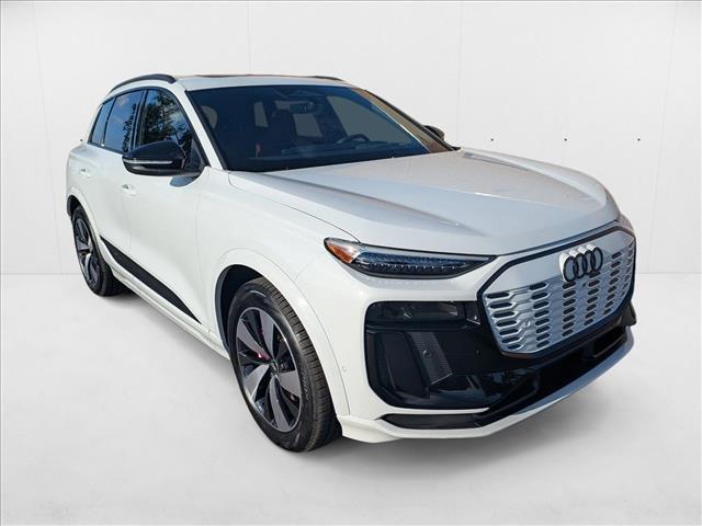 2025 AUDI SQ6 - Image 3