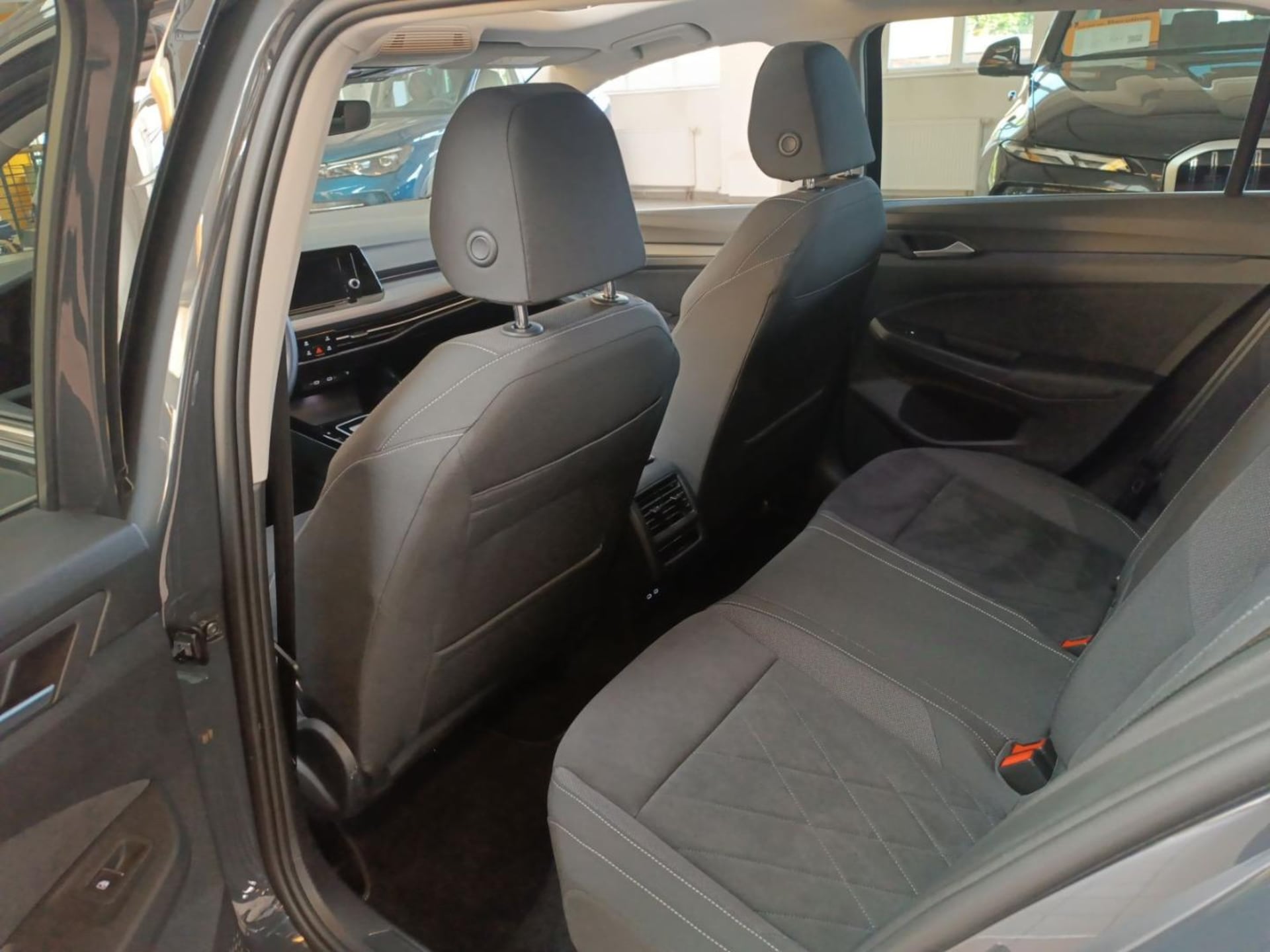 Volkswagen Golf Style