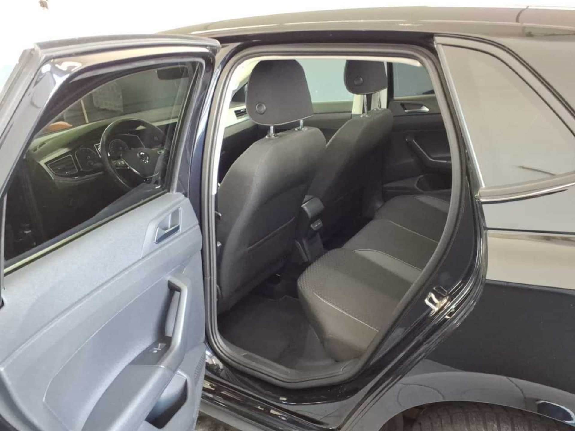 Volkswagen Polo Active