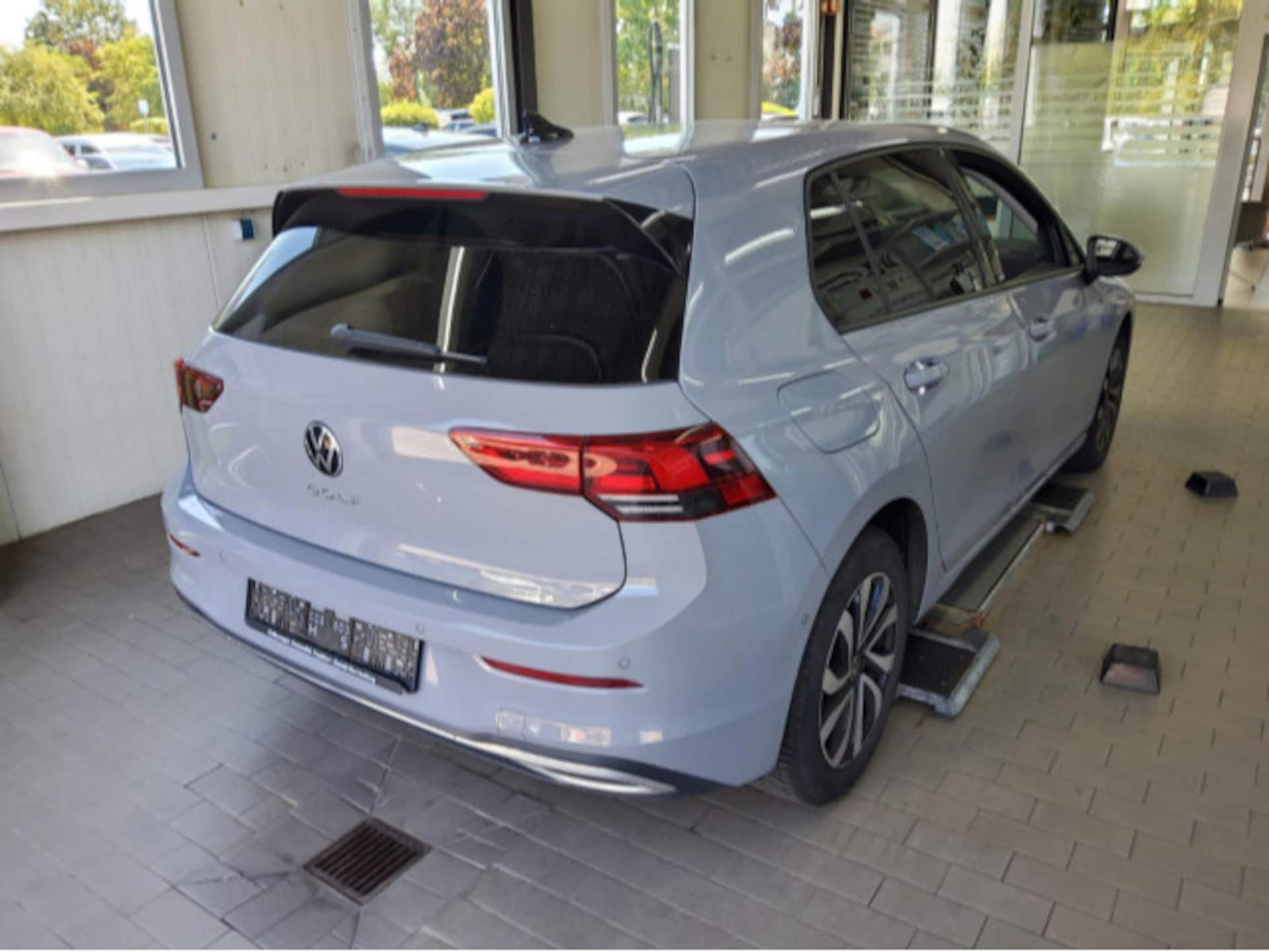 Volkswagen Golf Active