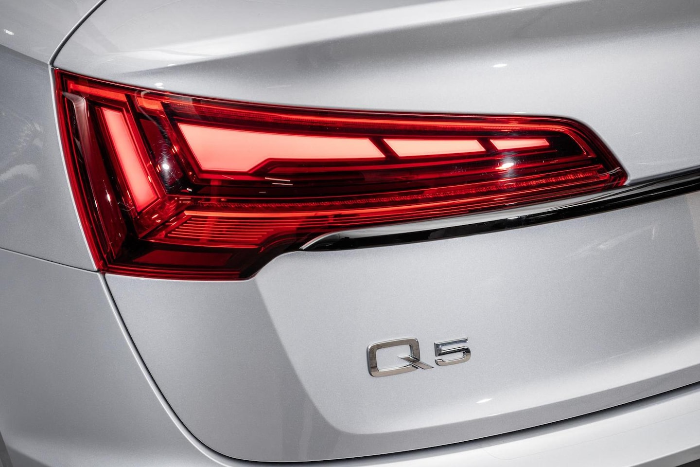 Image about Audi Q5 Sportback 40 TDI quattro S tronic