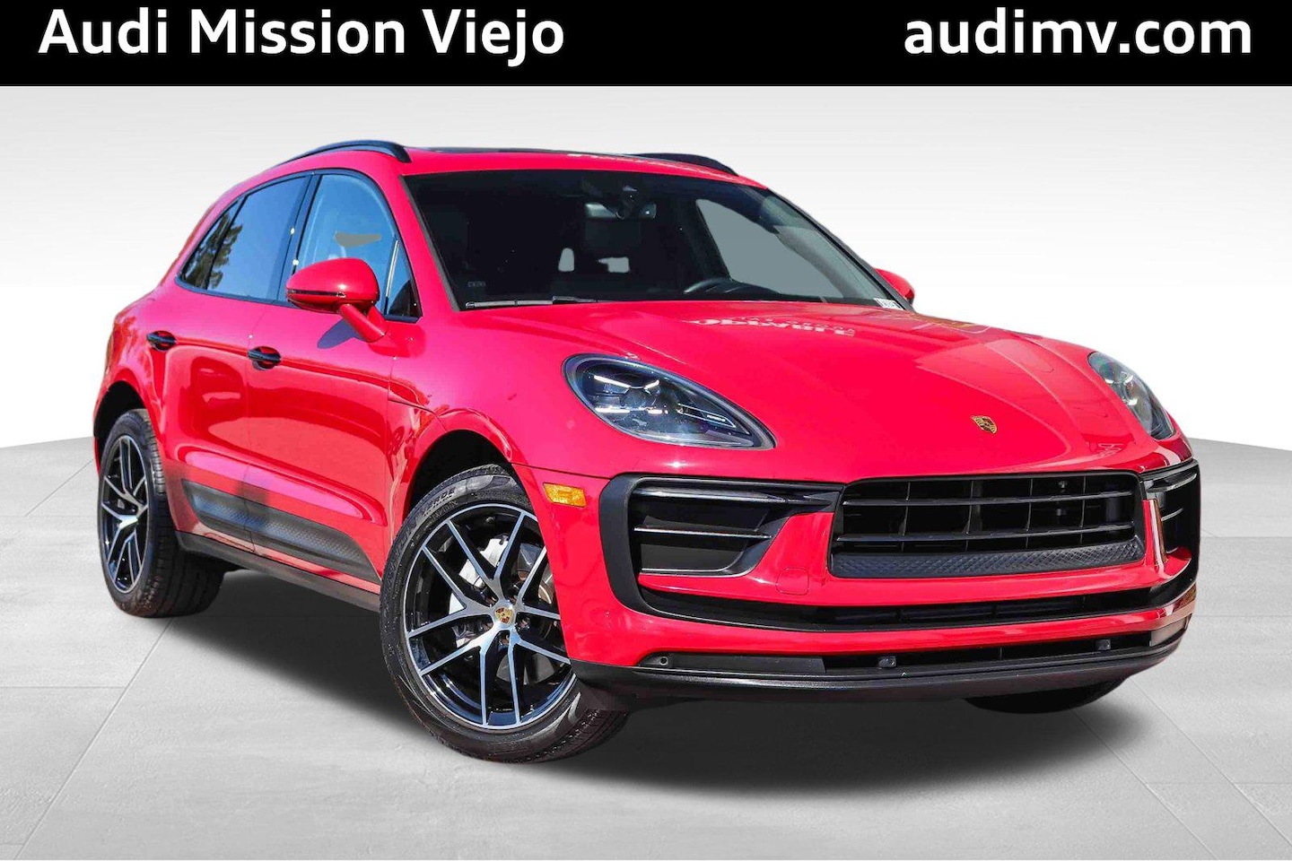 2022 Porsche Macan