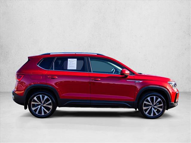 2022 VOLKSWAGEN TAOS - Image 4