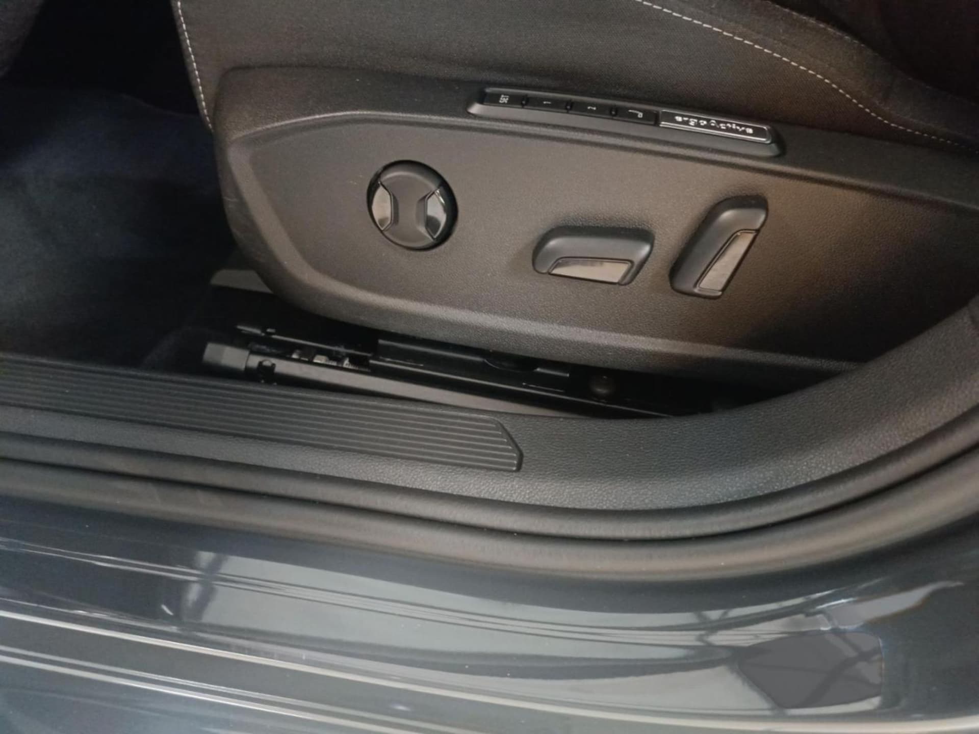 Volkswagen Golf Style
