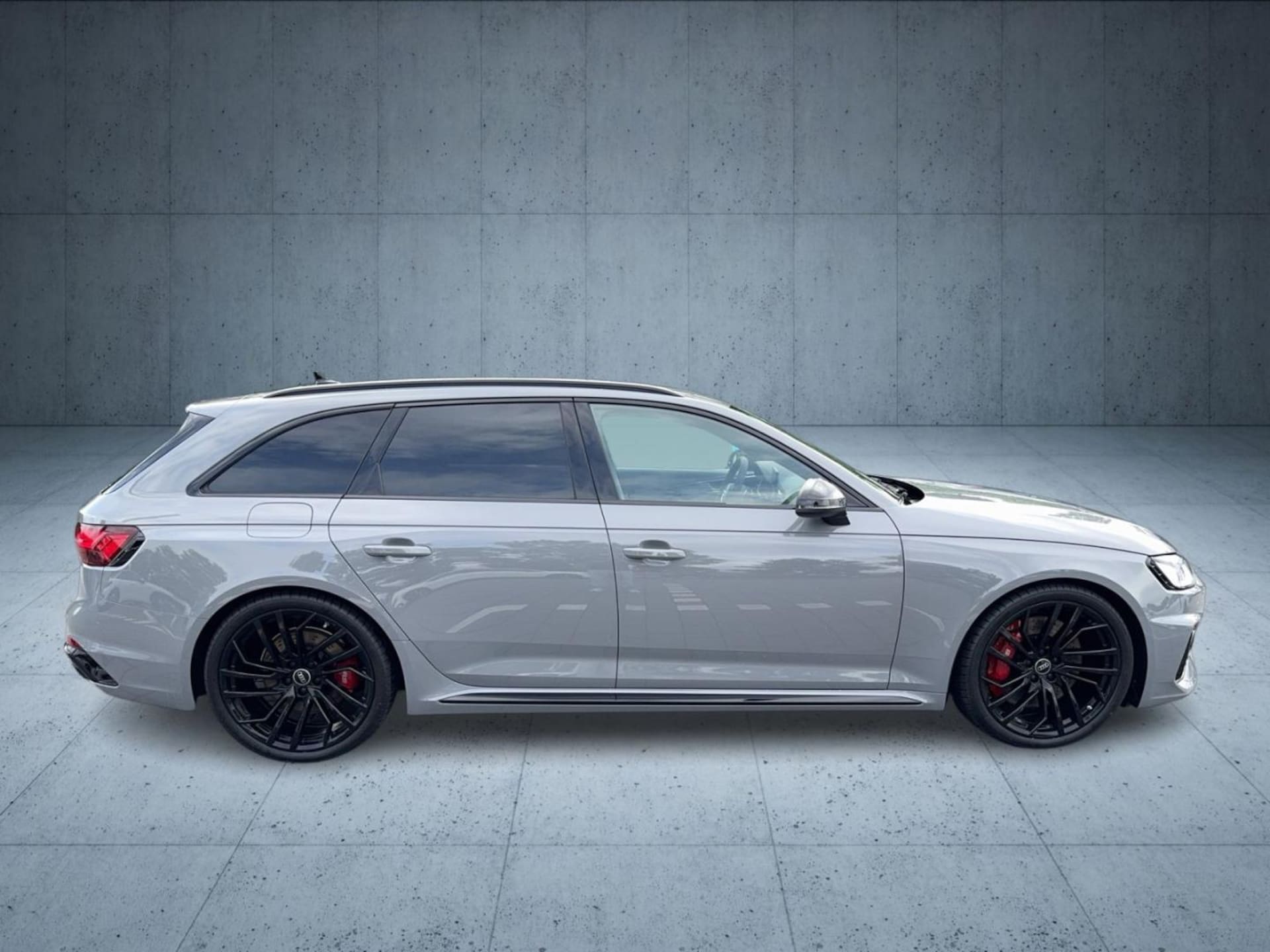 Audi RS 4 Avant