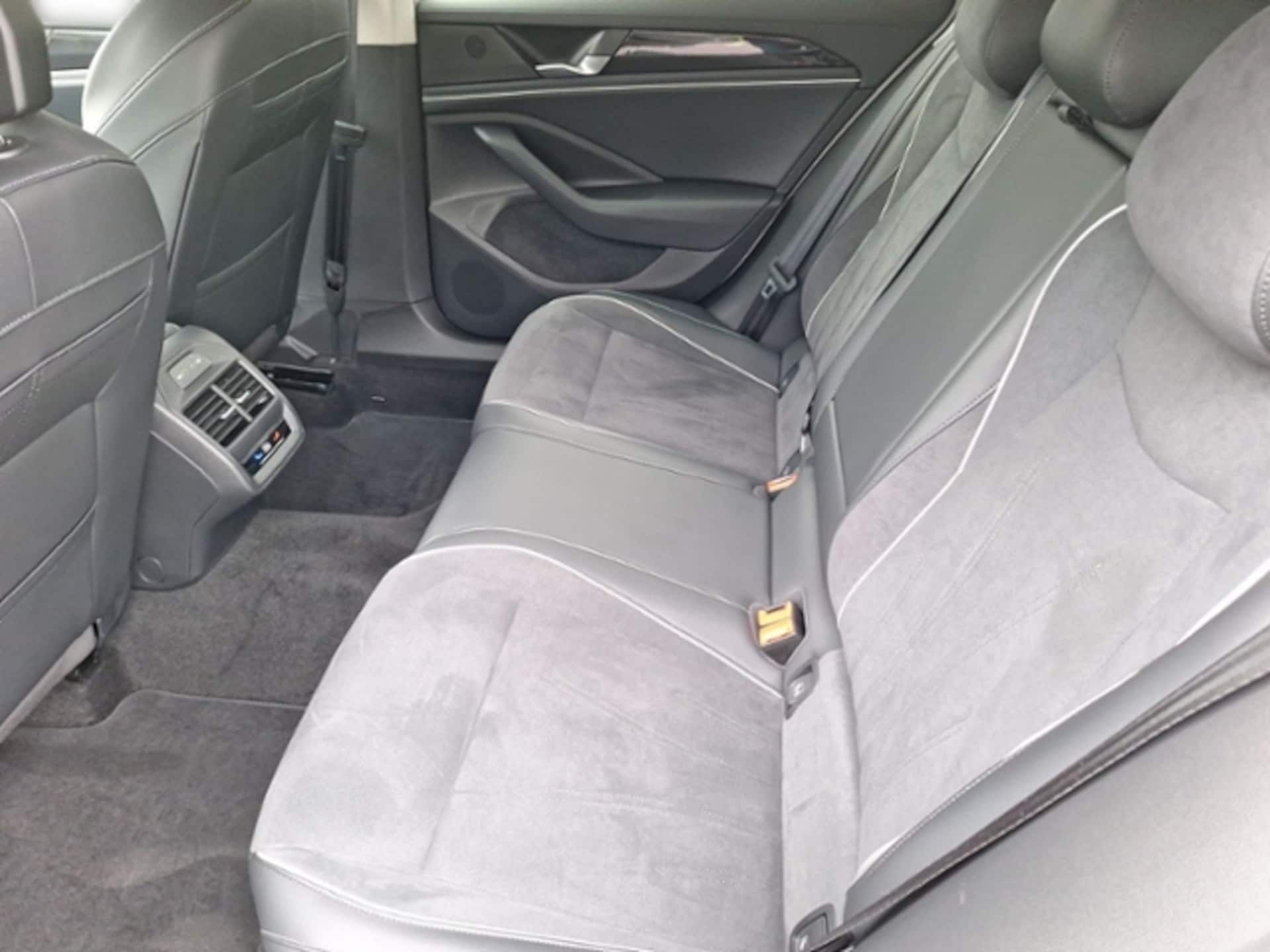 Volkswagen Passat Business