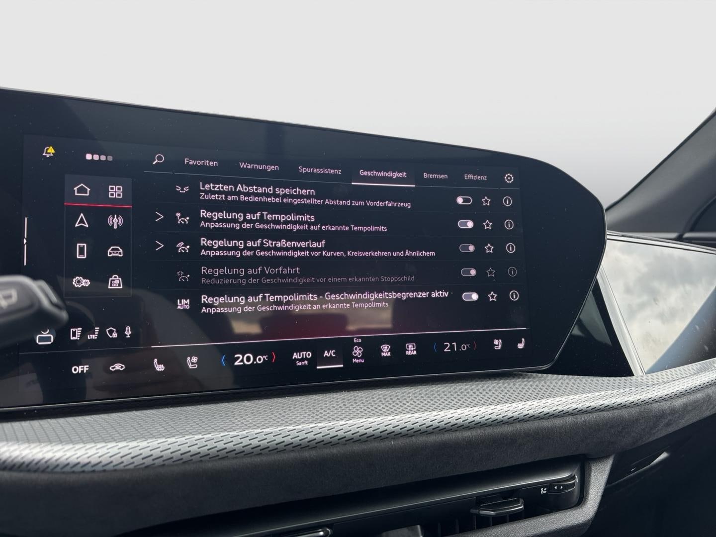 Bild über Audi SQ5 SUV TFSI 270 kW S tronic - für weitere Informationen kontaktieren Sie den Audi Partner