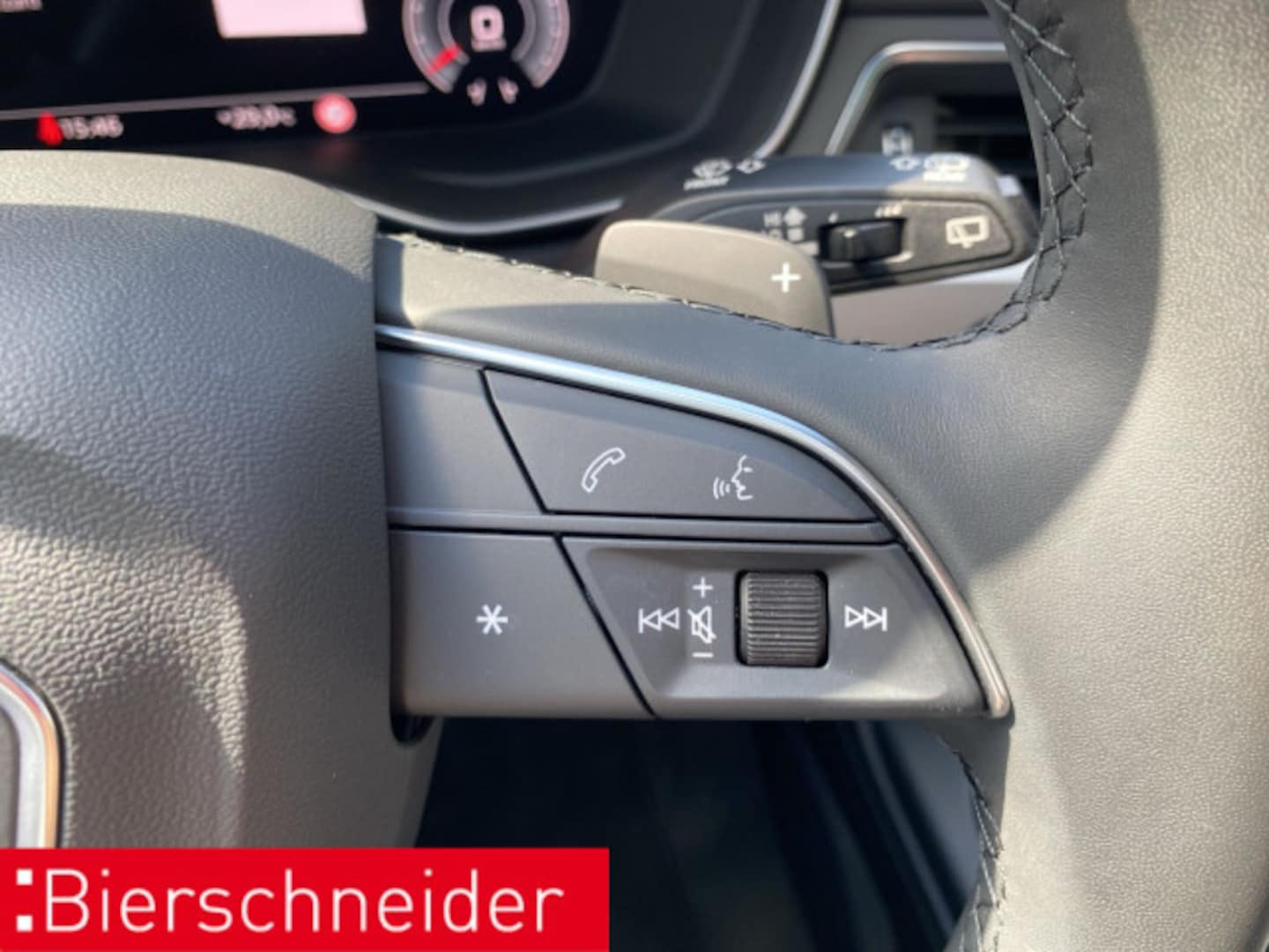 Bild über Audi A4 Avant S line 45 TFSI quattro S tronic - für weitere Informationen kontaktieren Sie den Audi Partner