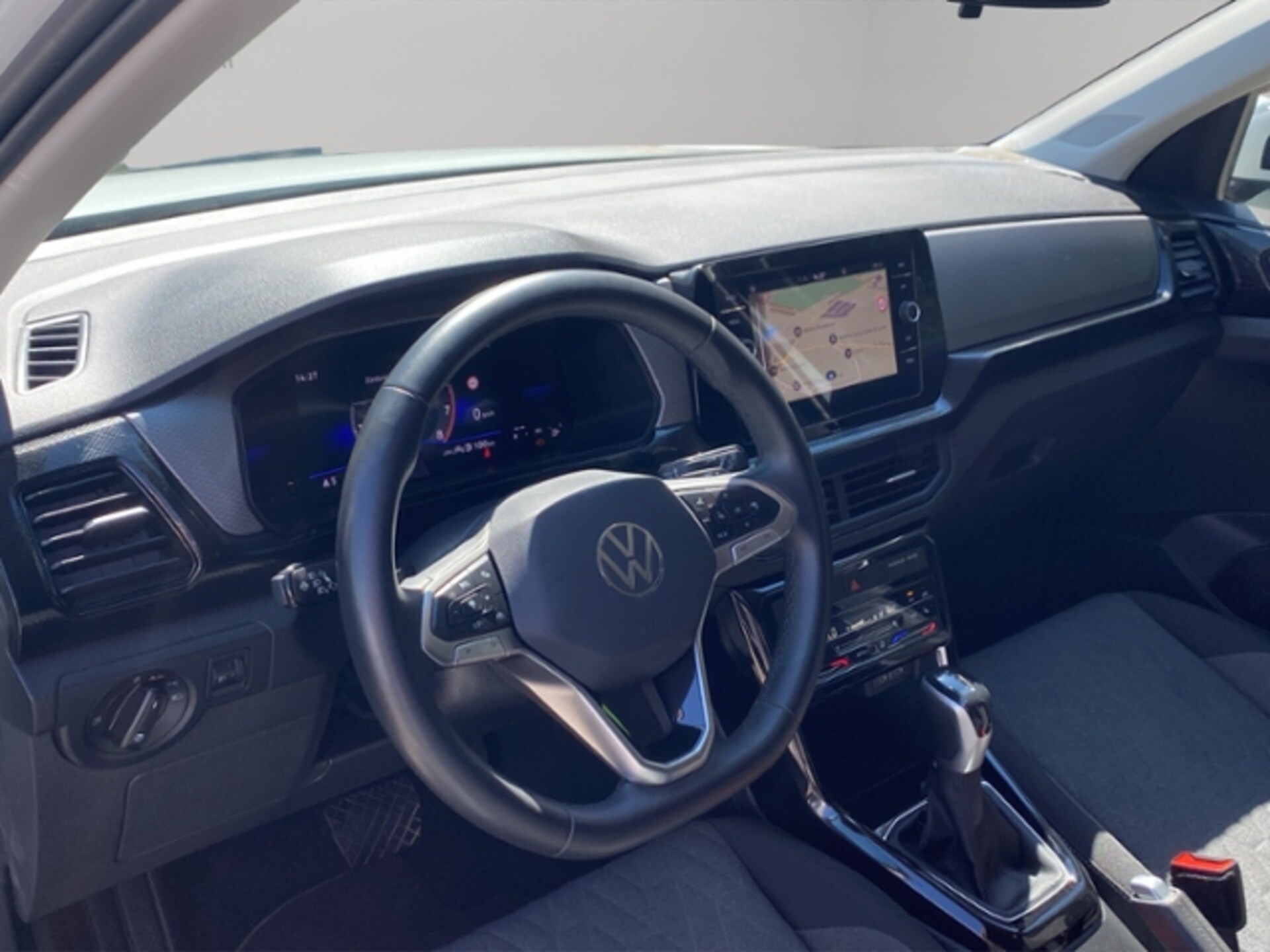 Volkswagen T-Cross Life