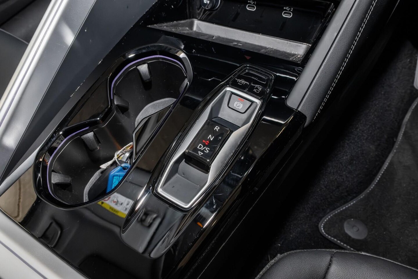Image about Audi Q5 SUV TFSI 150 kW