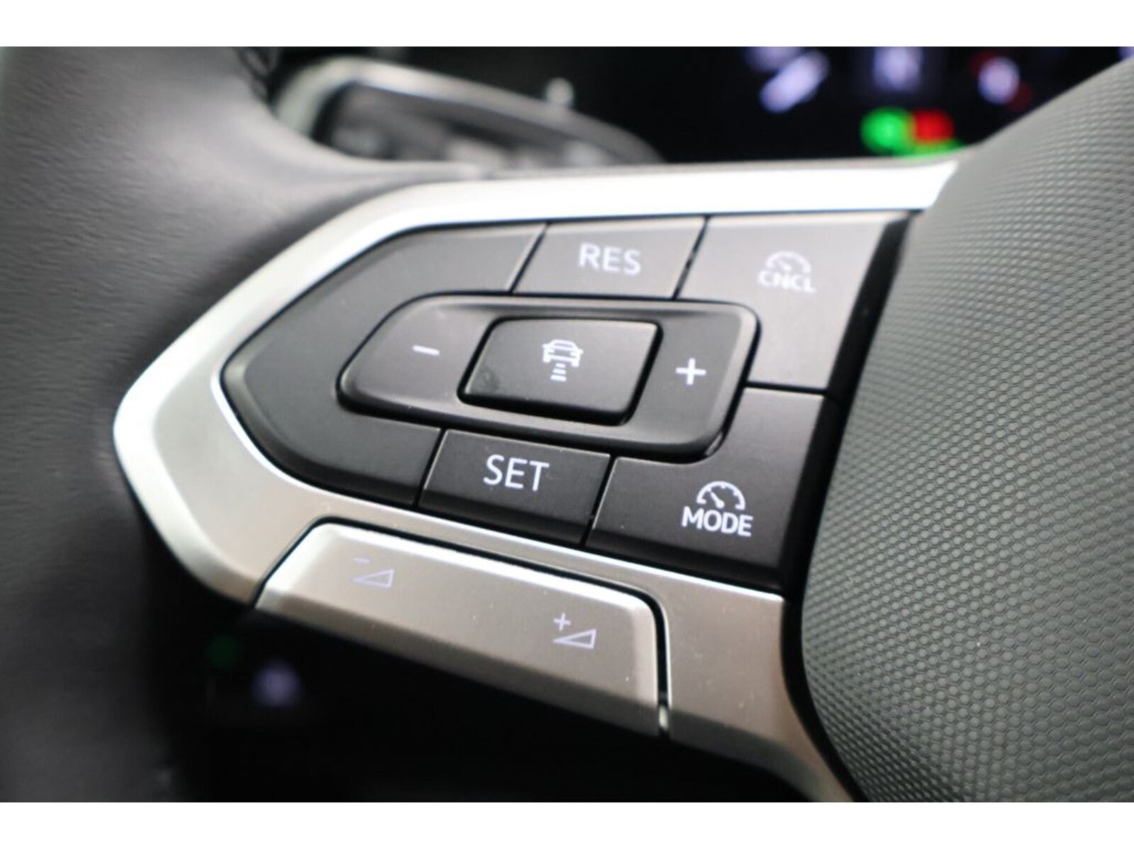 Volkswagen Tiguan – Bild 19