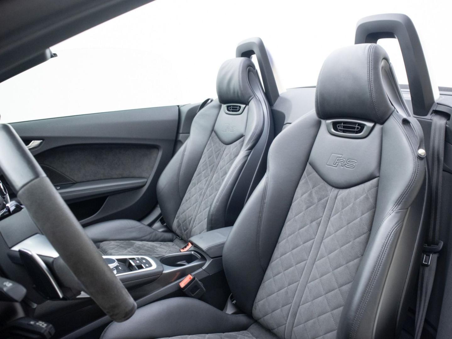 Image about Audi TT RS Roadster TFSI quattro S tronic
