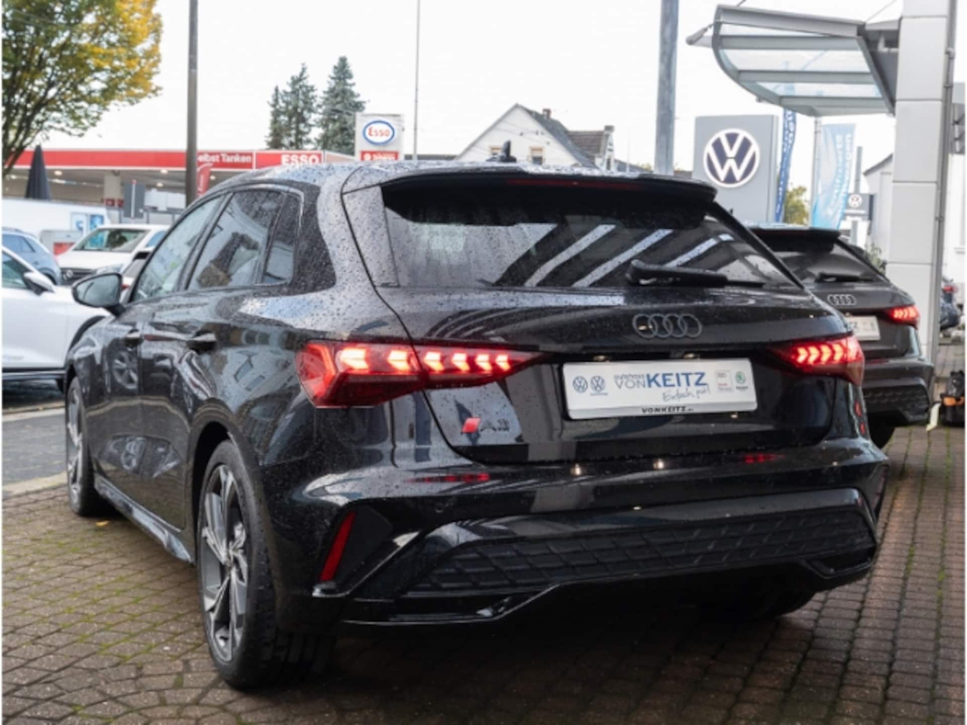 Audi A3 Sportback S line