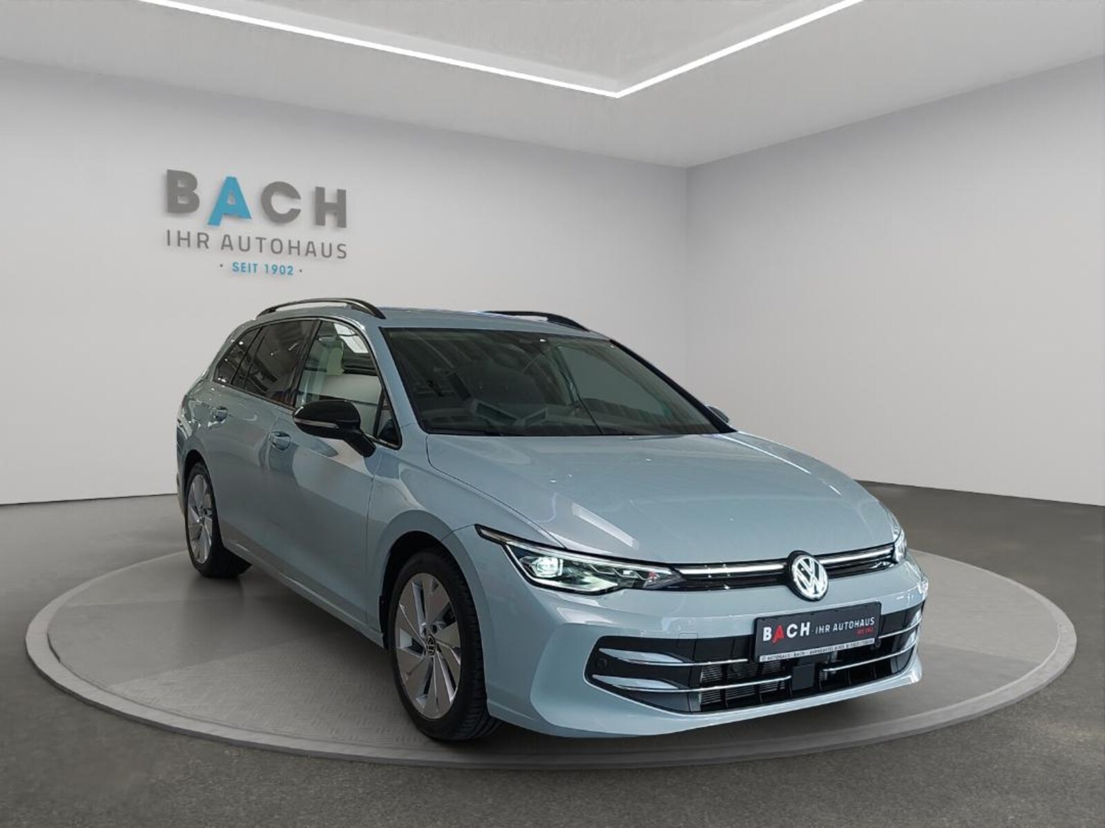 Volkswagen Golf Variant – Bild 2