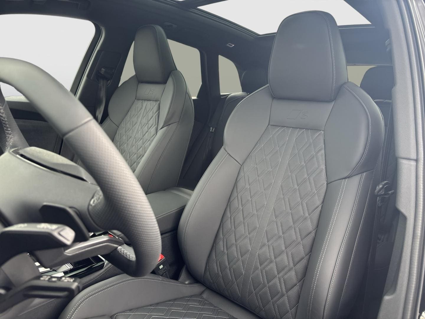 Bild über Audi SQ5 SUV TFSI 270 kW S tronic - für weitere Informationen kontaktieren Sie den Audi Partner