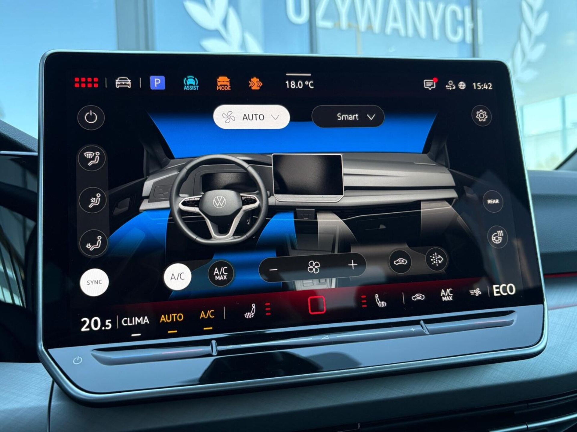 Volkswagen Golf Life
