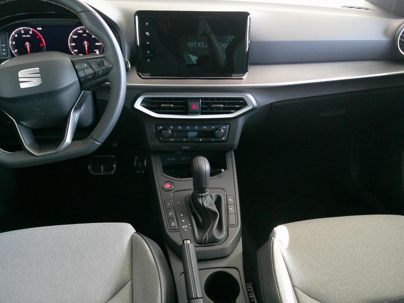 SEAT Arona – Bild 7