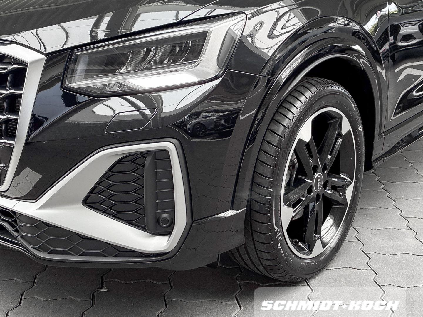 Bild über Audi Q2 S line 35 TFSI S tronic - für weitere Informationen kontaktieren Sie den Audi Partner