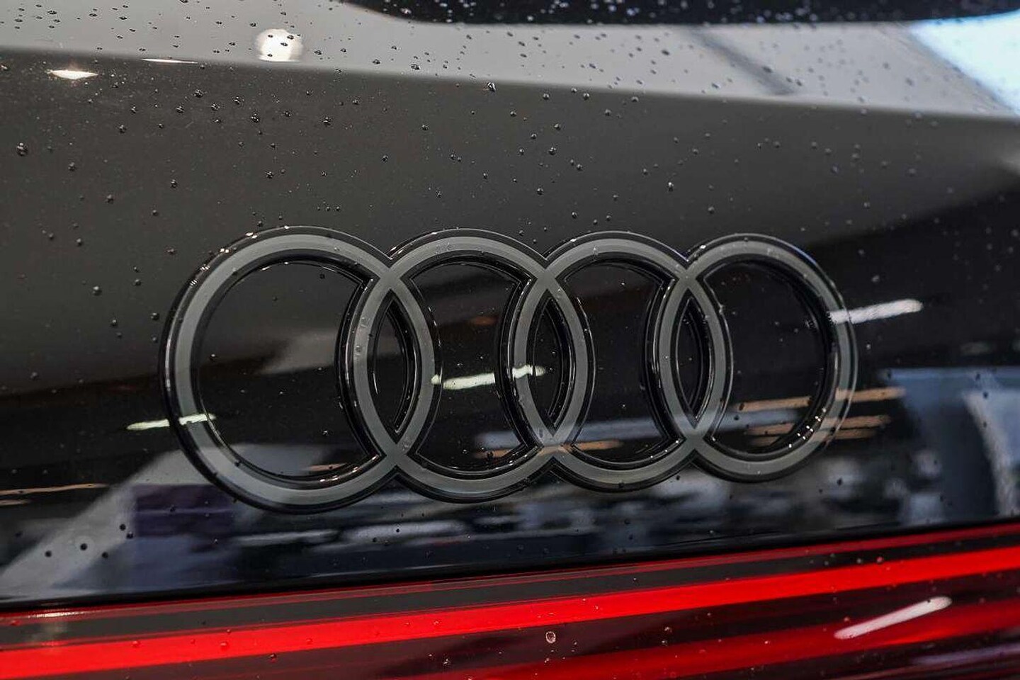 Image about Audi Q5 Sportback TDI quattro 150 kW sport