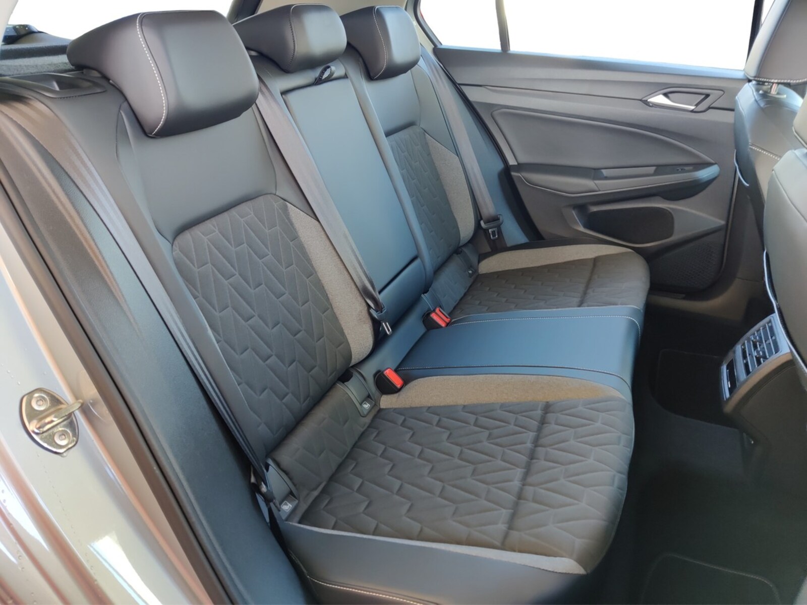 Volkswagen Golf – Bild 10