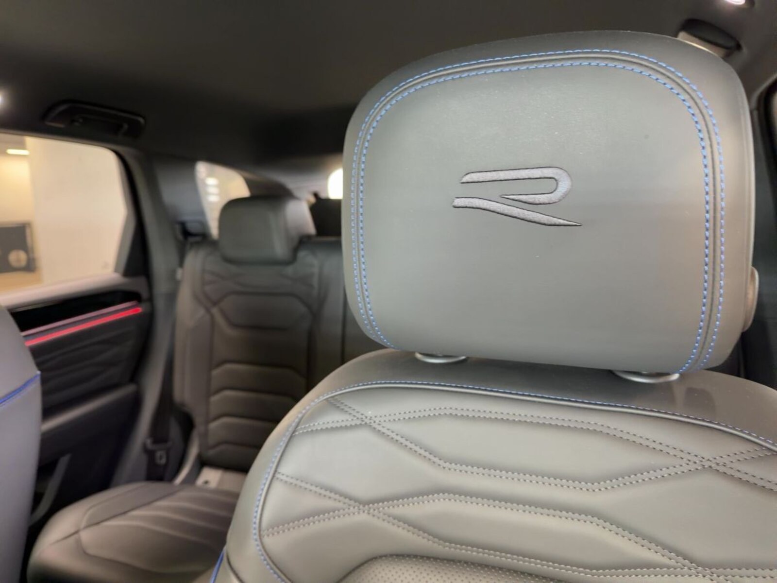 Volkswagen Touareg – Bild 14