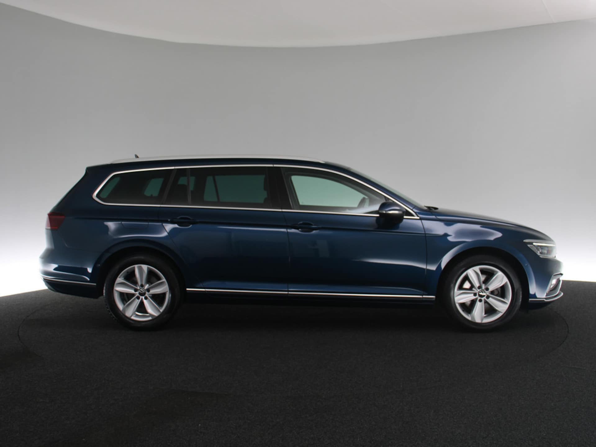 Volkswagen Passat Variant Elegance