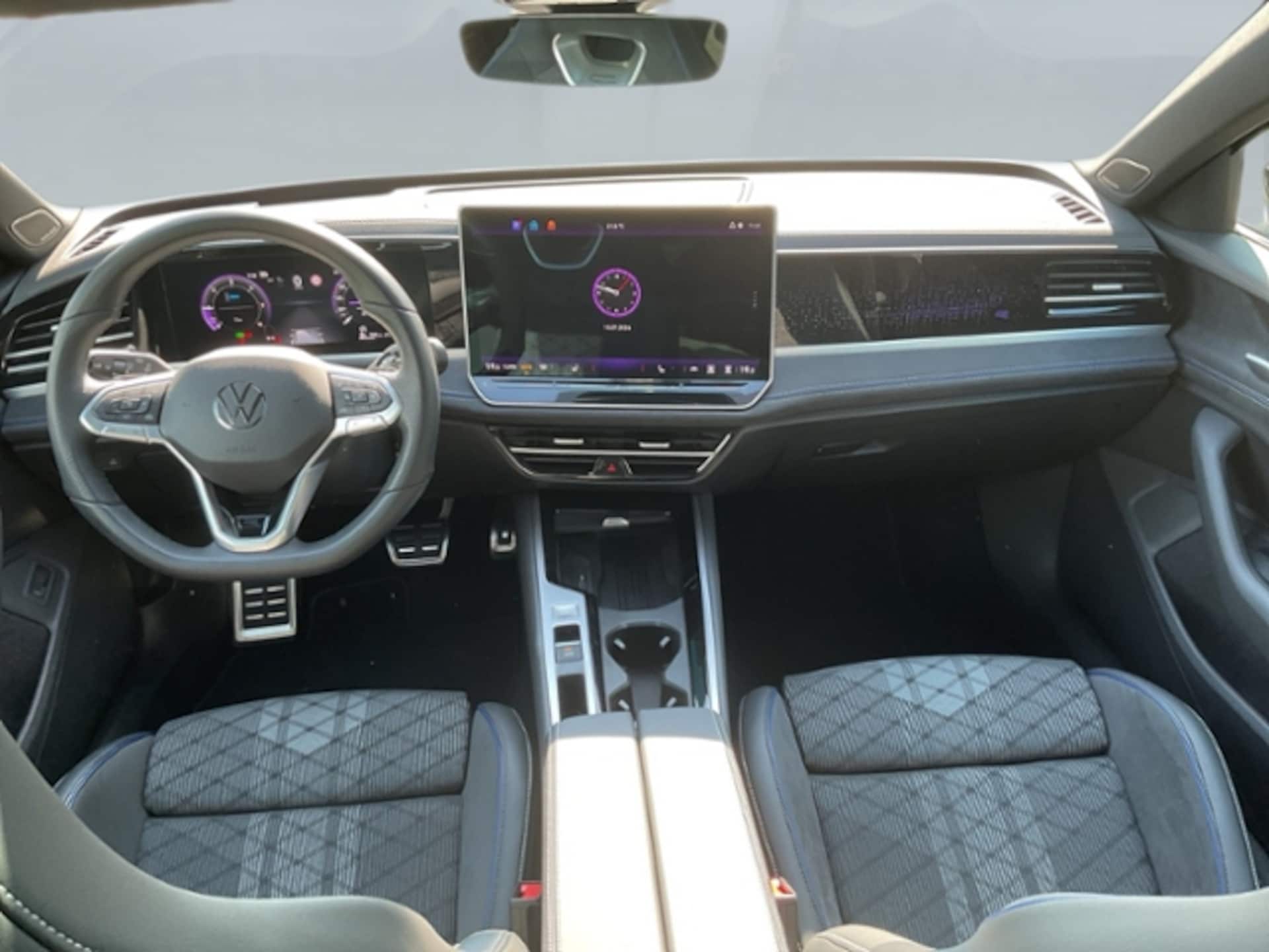 Volkswagen Passat R-Line