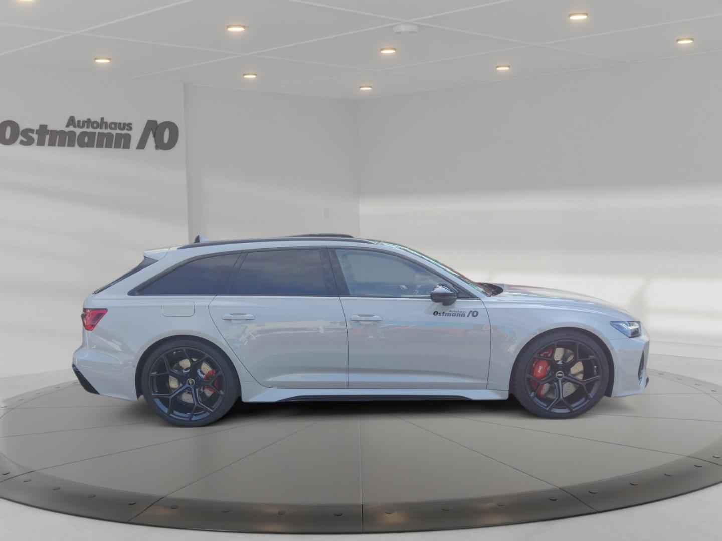 Image about Audi RS 6 Avant performance quattro tiptronic
