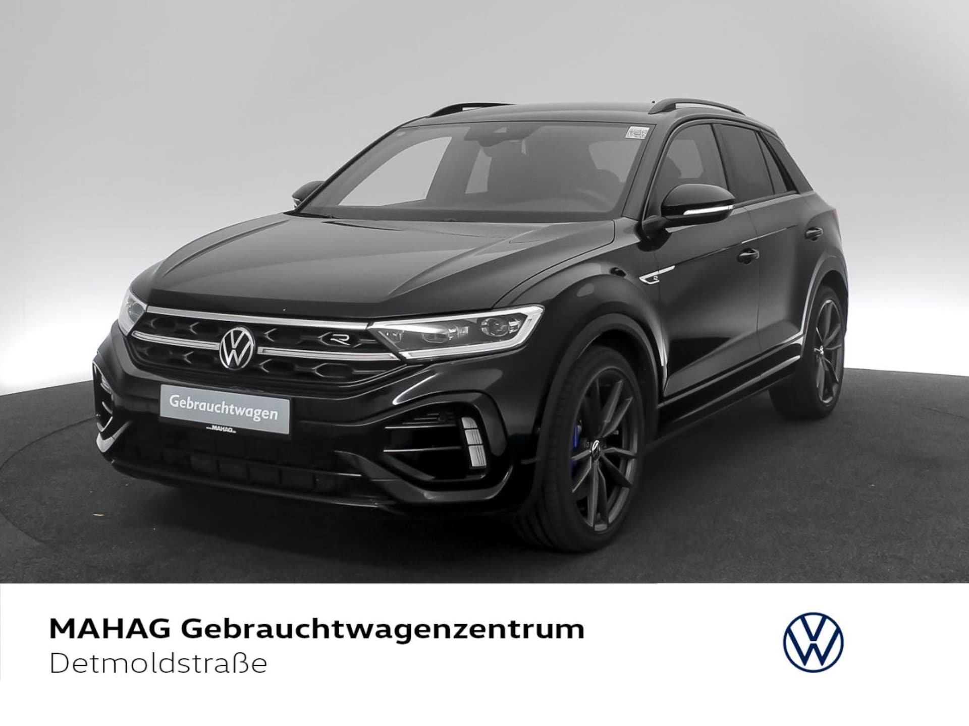 Volkswagen T-Roc — Volkswagen T-Roc T-Roc R 2.0 TSI BlackStyle TitanAGA LEDER IQ.Drive IQ.Light Navi ParkAssist RearView DSG