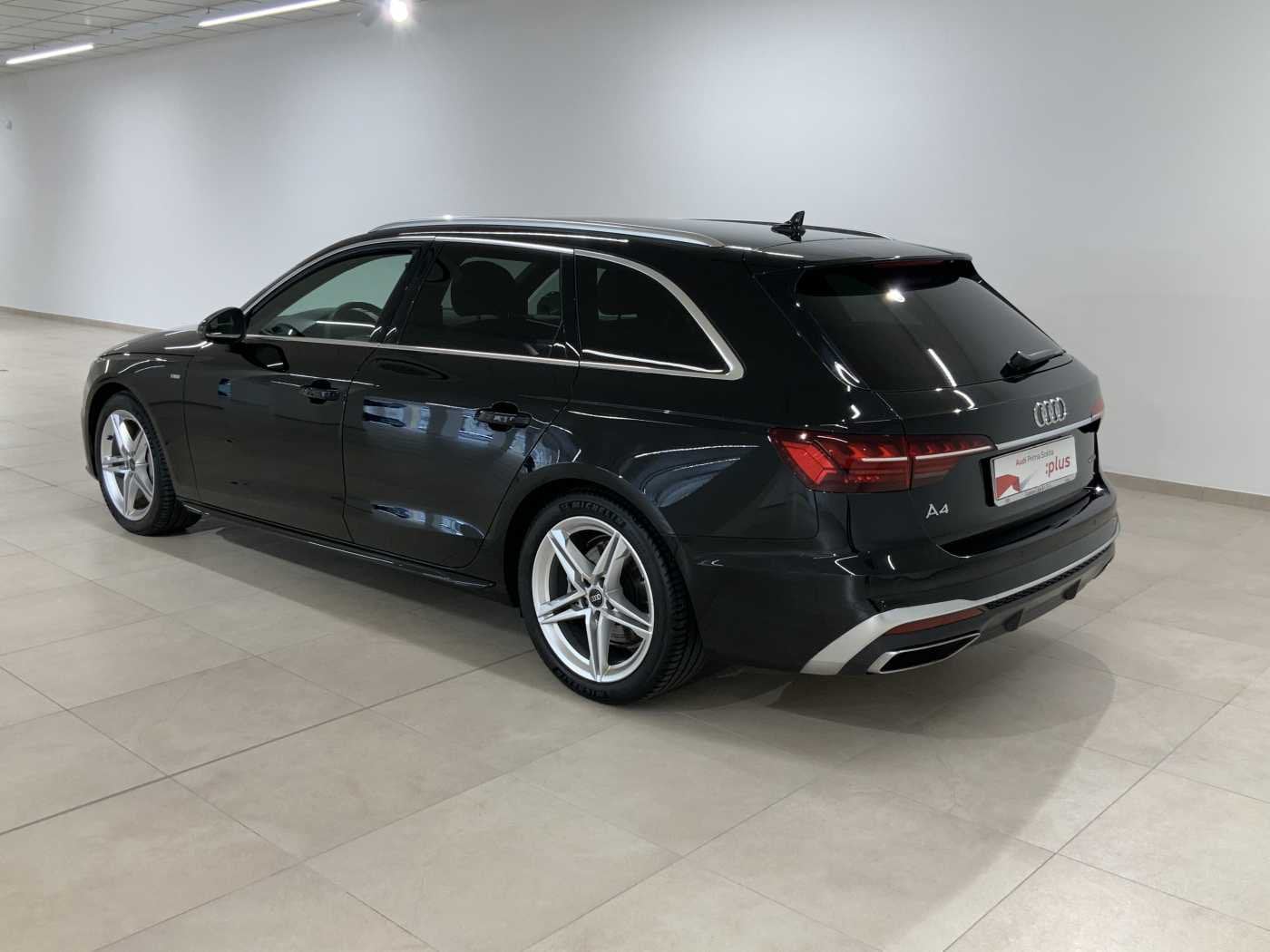 Immagine di Audi A4 Avant S line edition 40 TDI quattro 150 kW (204 CV) S tronic - Vista: for more details contact your dealer