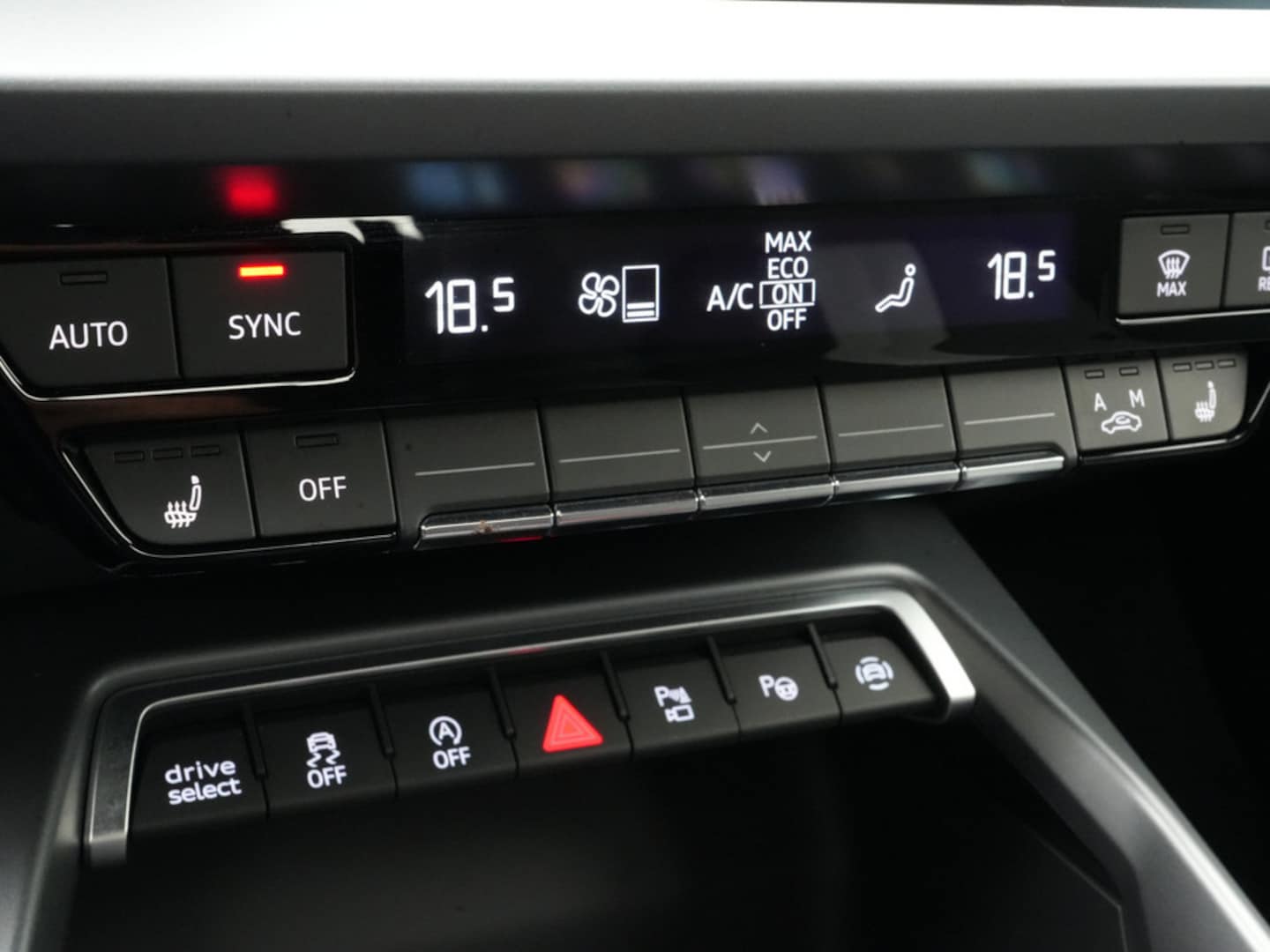 Bild über Audi A3 Sportback TDI S tronic - für weitere Informationen kontaktieren Sie den Audi Partner