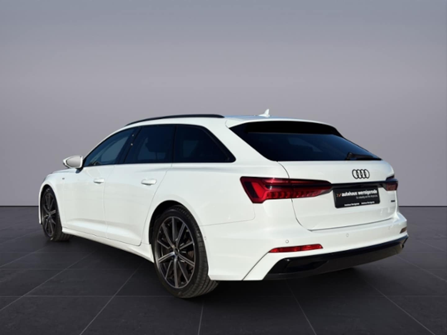 Bild über Audi A6 Avant S line 40 TDI quattro S tronic - für weitere Informationen kontaktieren Sie den Audi Partner