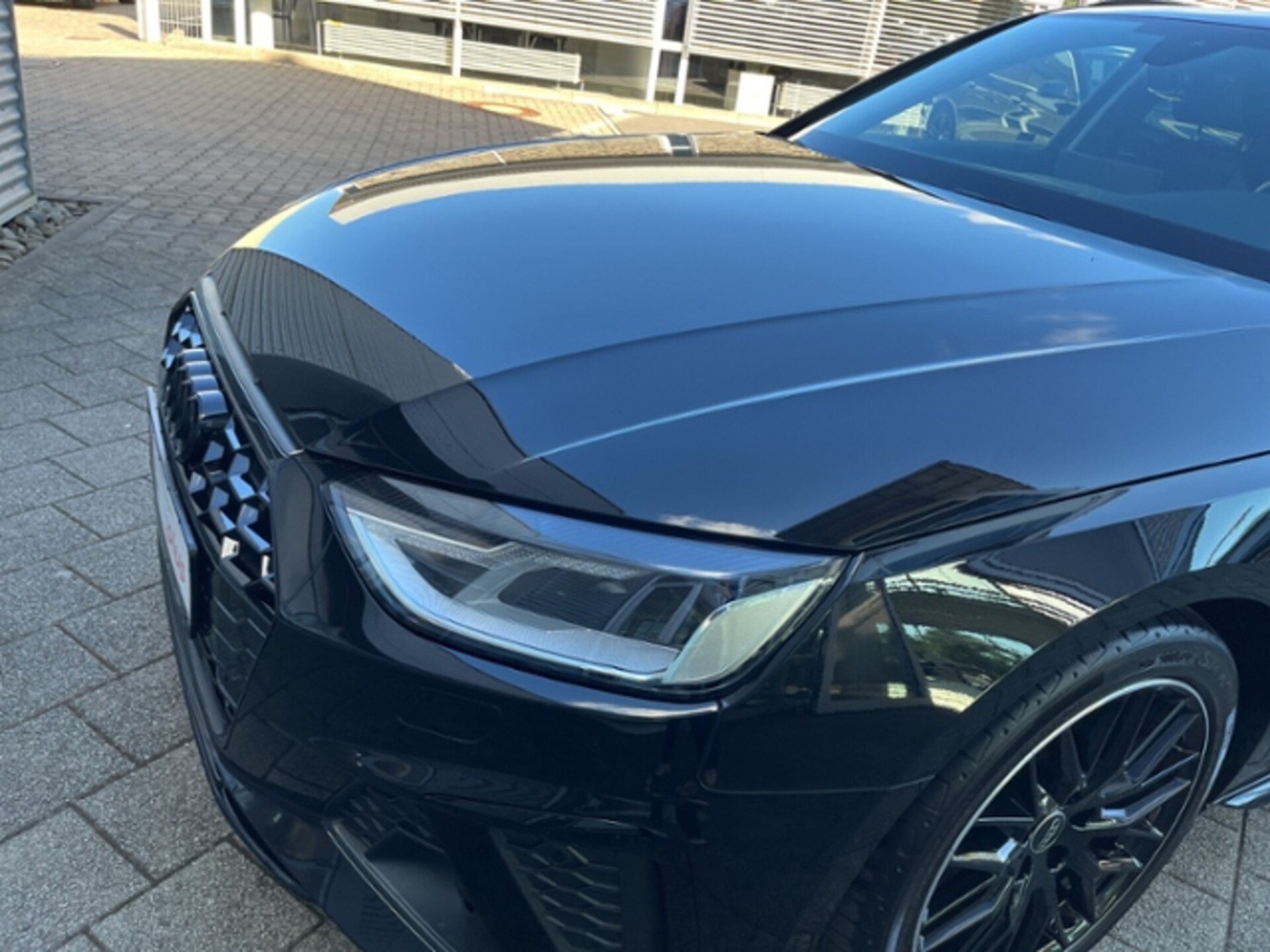 Audi A4 Avant S line