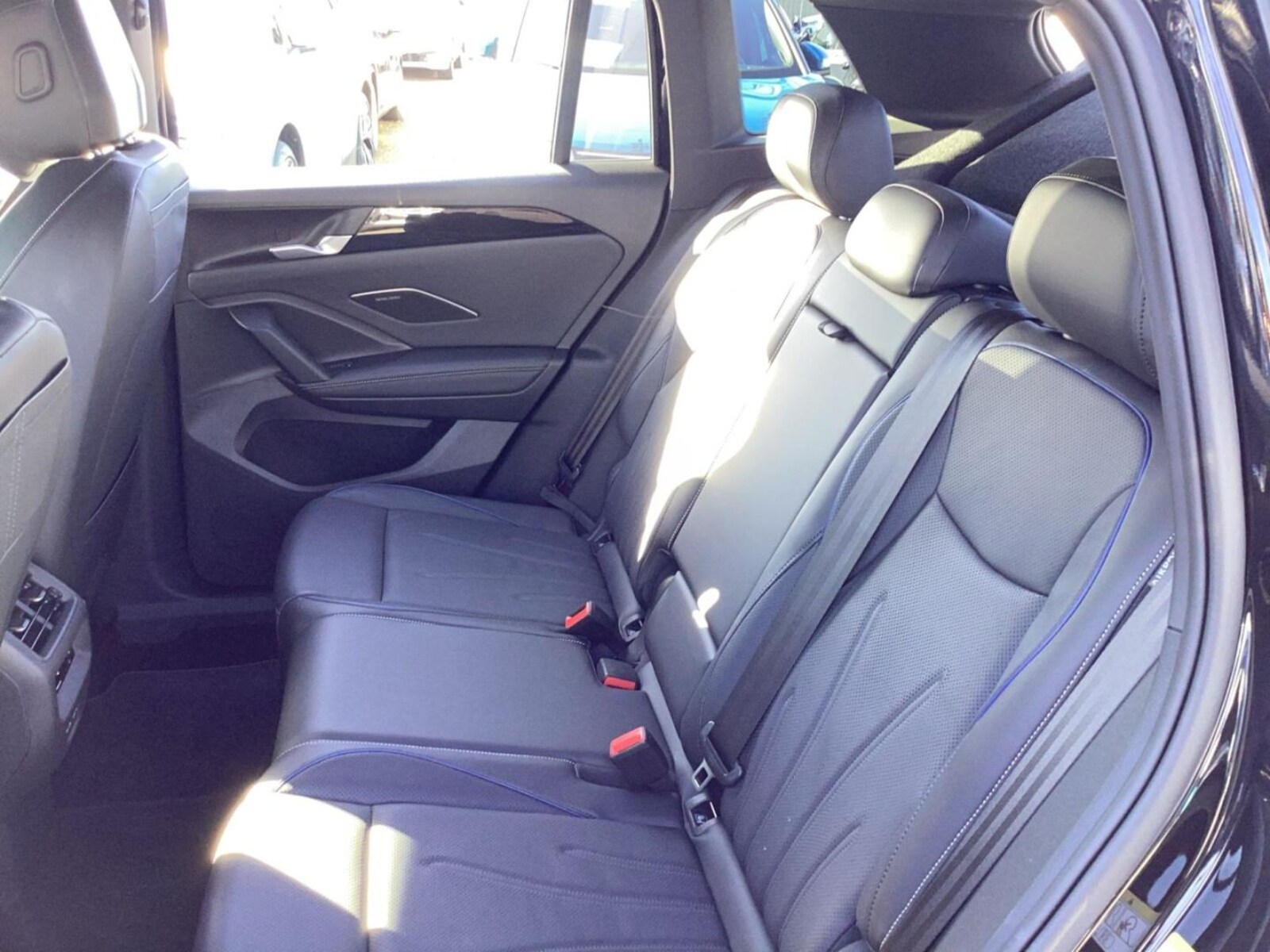 Volkswagen Tiguan – Bild 16