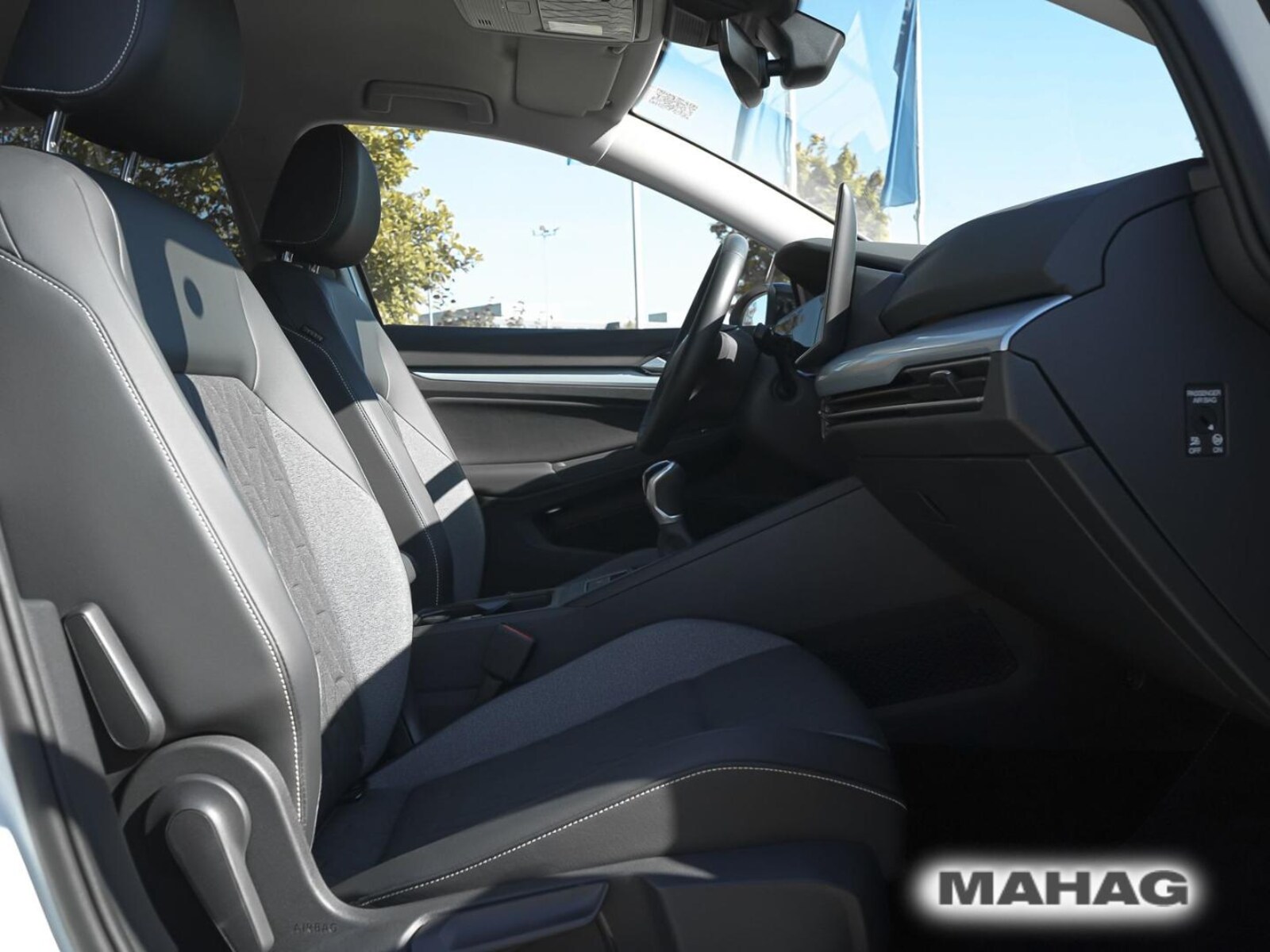 Volkswagen Golf Variant – Bild 15