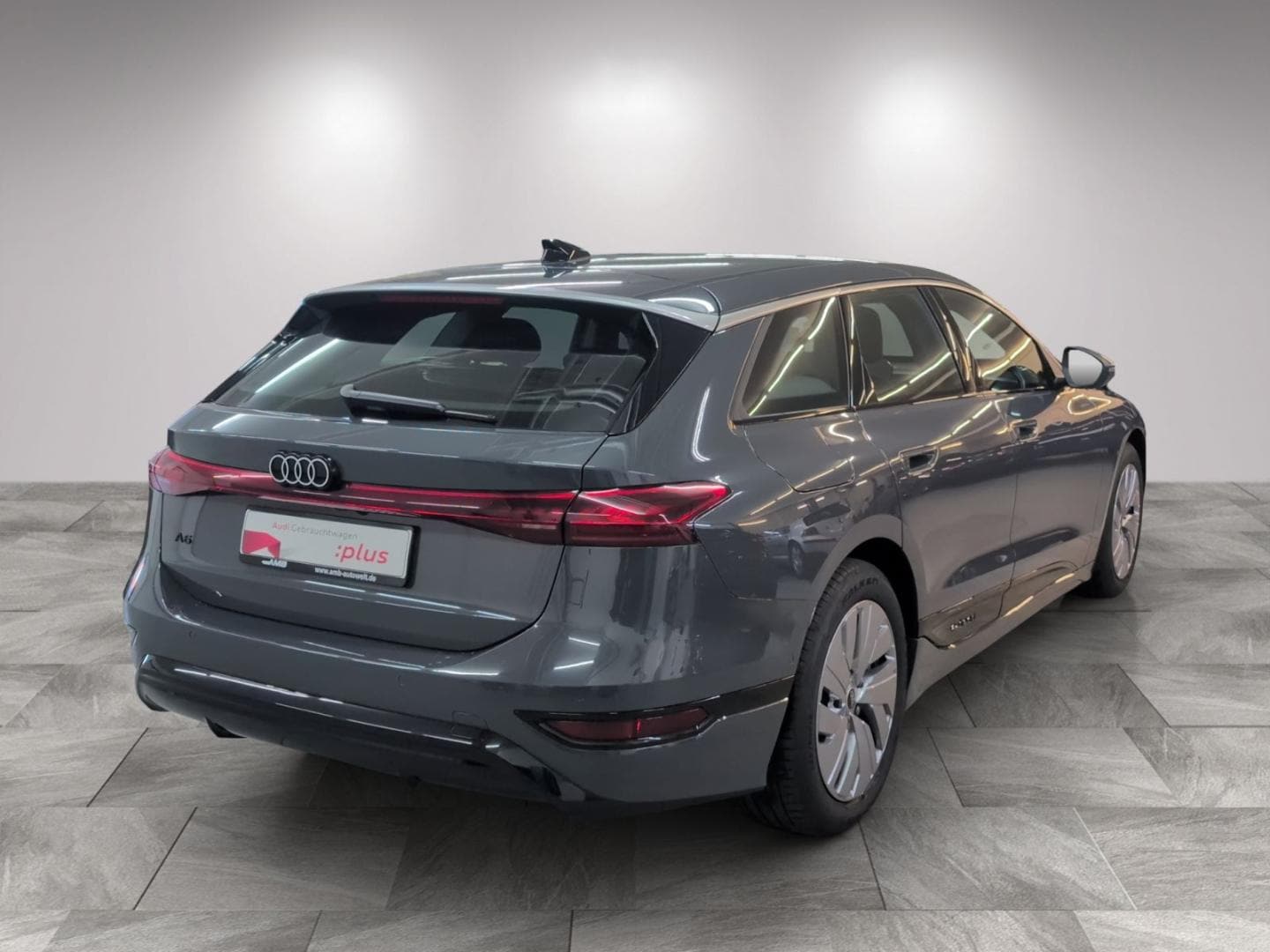Bild über Audi A6 Avant e-tron e-tron performance - für weitere Informationen kontaktieren Sie den Audi Partner