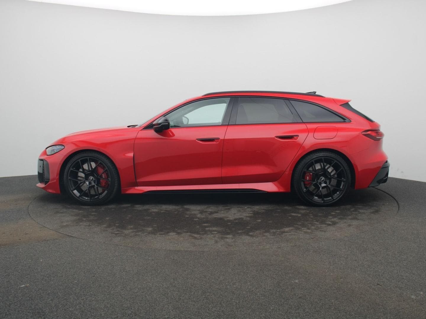 Bild über Audi RS 5 Avant TFSI quattro 470 kW tiptronic - für weitere Informationen kontaktieren Sie den Audi Partner