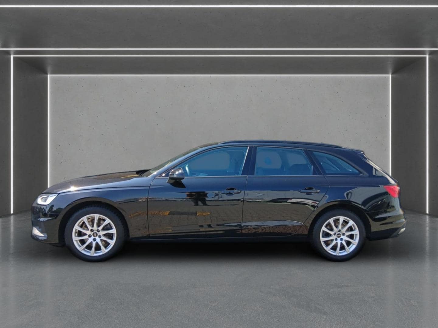 Bild über Audi A4 Avant 35 TFSI S tronic - für weitere Informationen kontaktieren Sie den Audi Partner