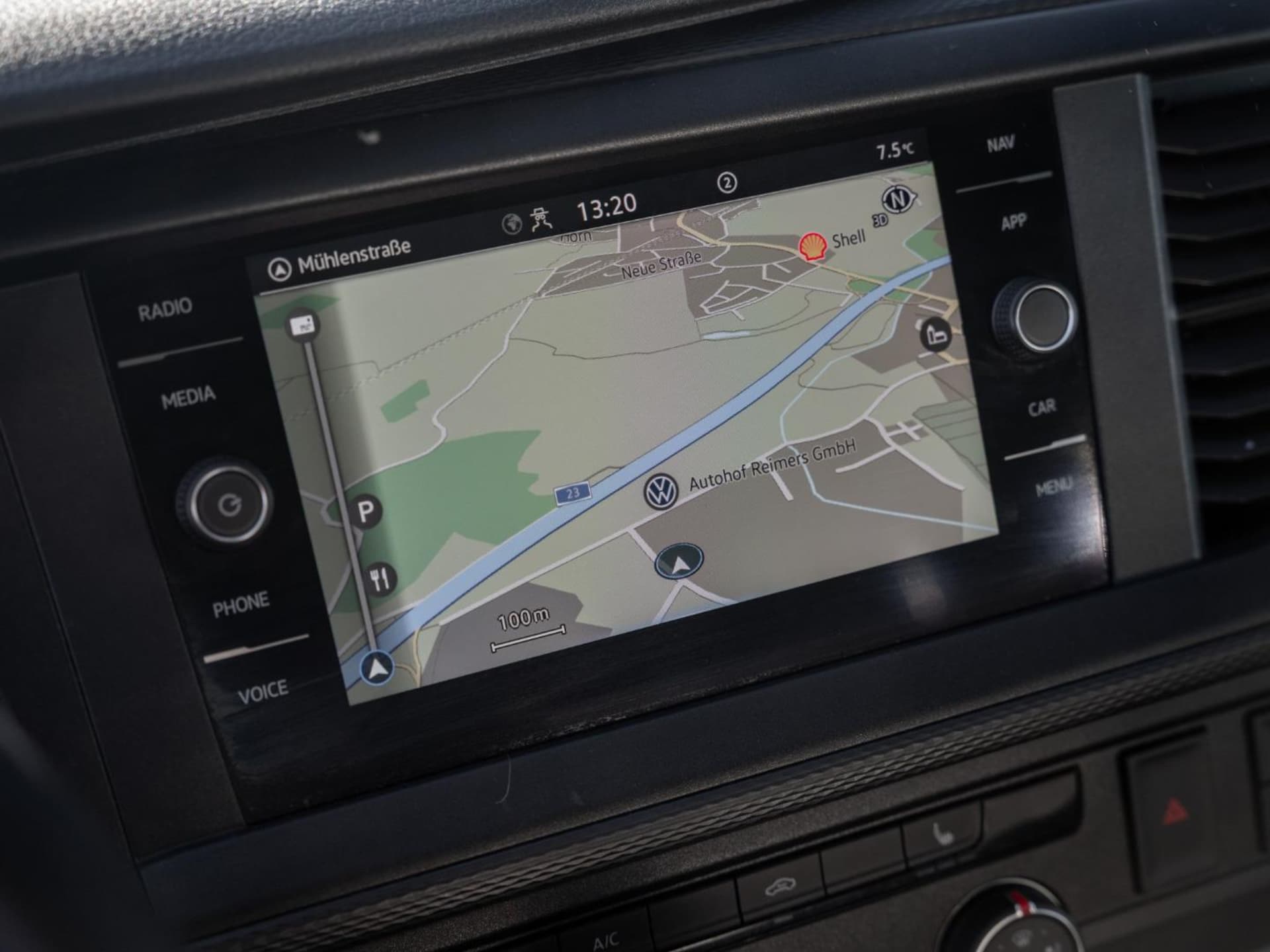 Volkswagen T6.1 Transporter Kasten langer Radstand