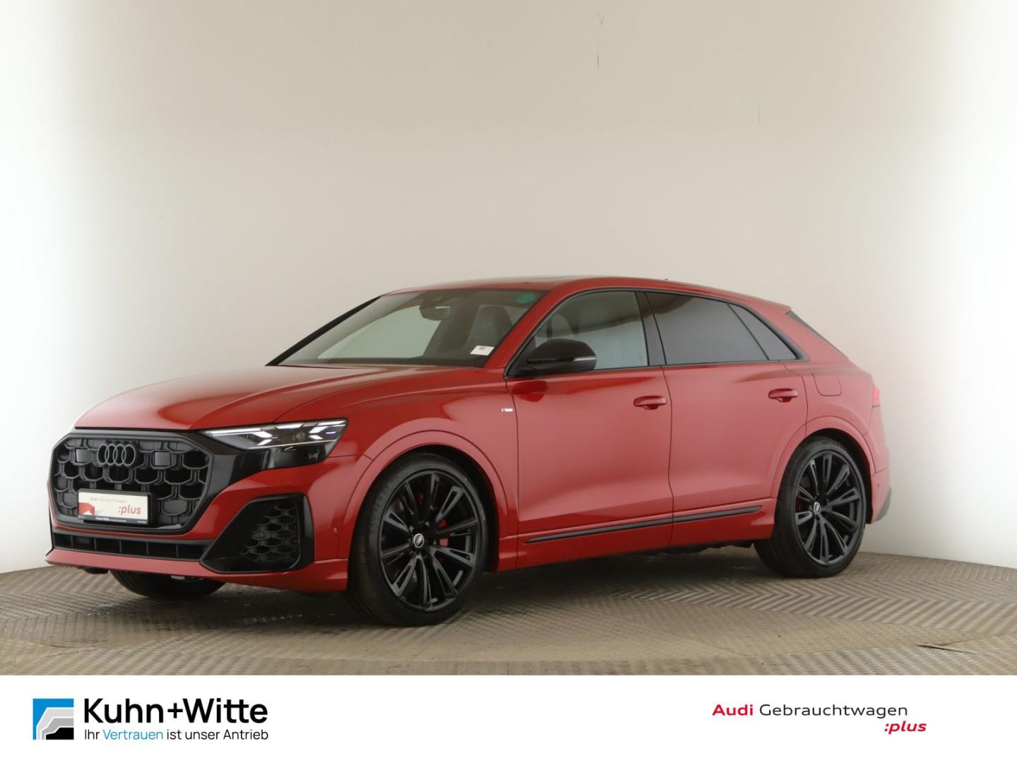 Bild über Audi Q8 SUV TFSI e TFSI e quattro 360 kW tiptronic - für weitere Informationen kontaktieren Sie den Audi Partner