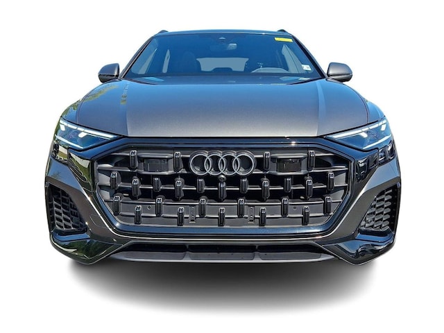 2025 Audi Q8