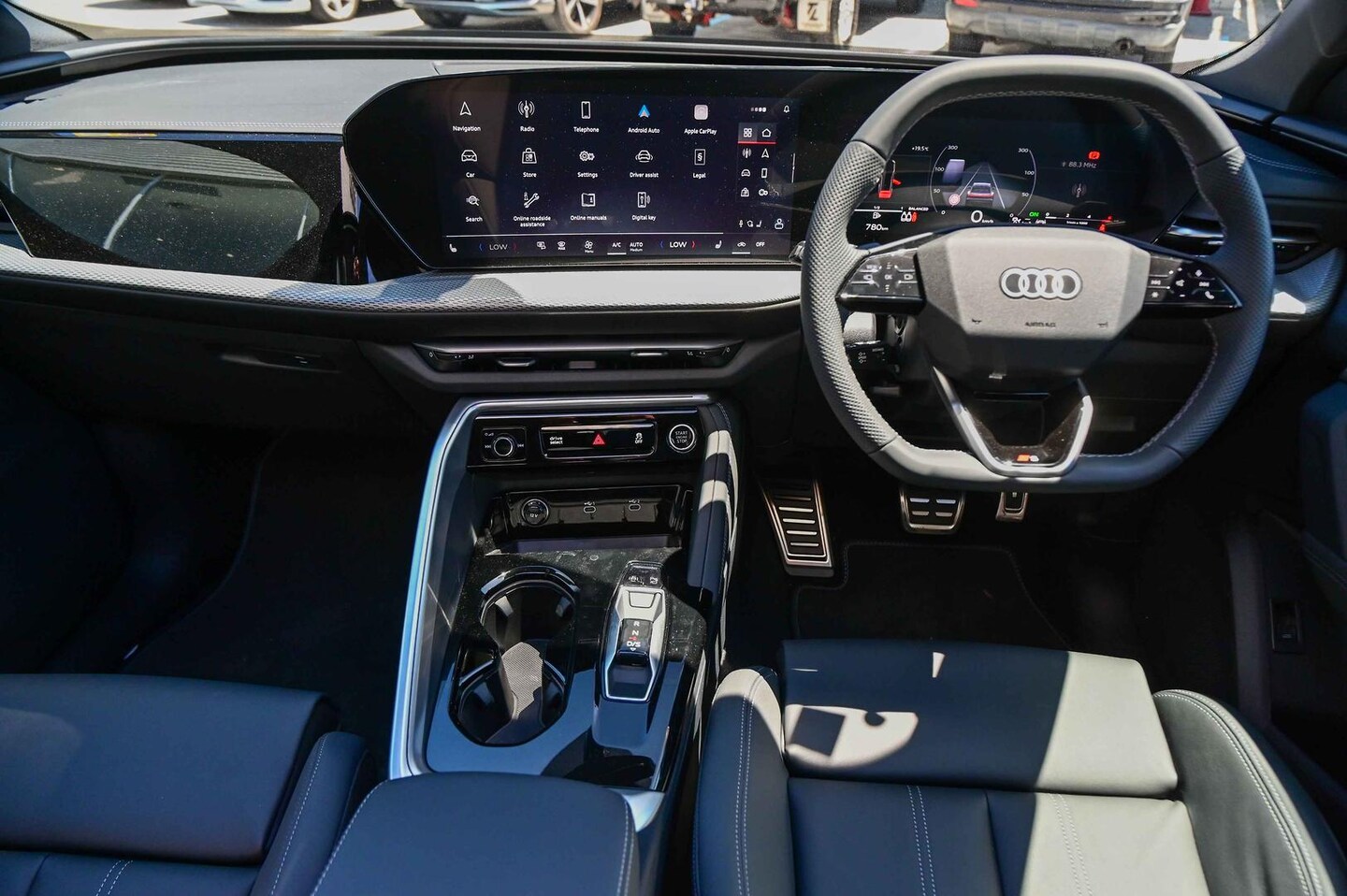 Image about Audi Q5 SUV TDI quattro 150 kW sport