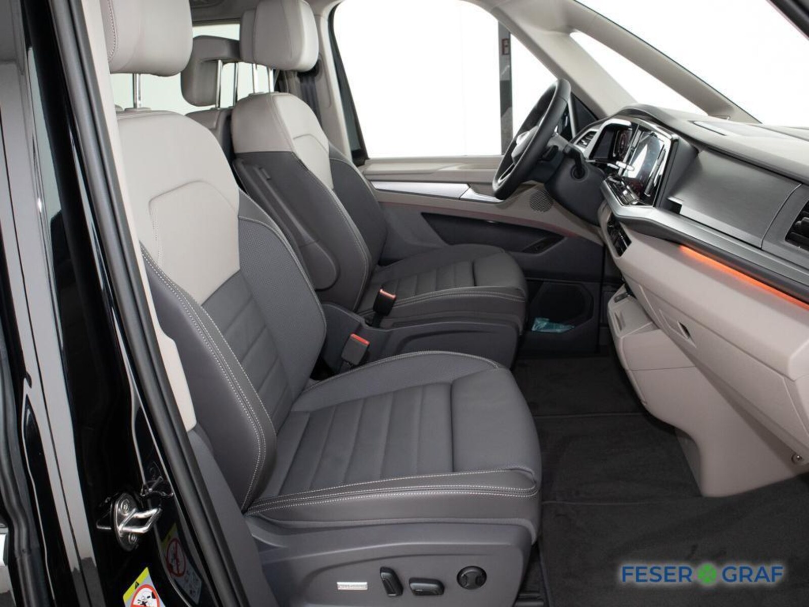 Volkswagen Multivan Langversion – Bild 5