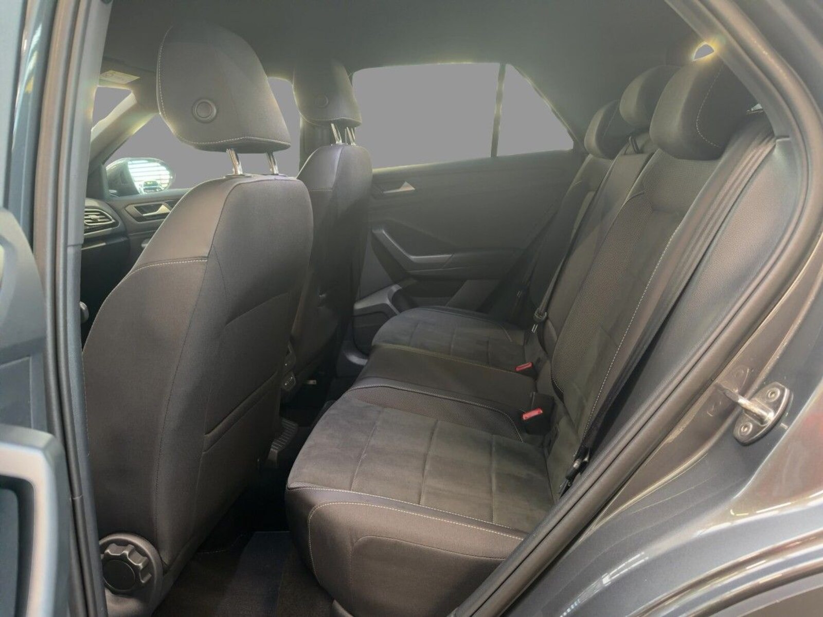 Volkswagen T-Roc – Bild 8